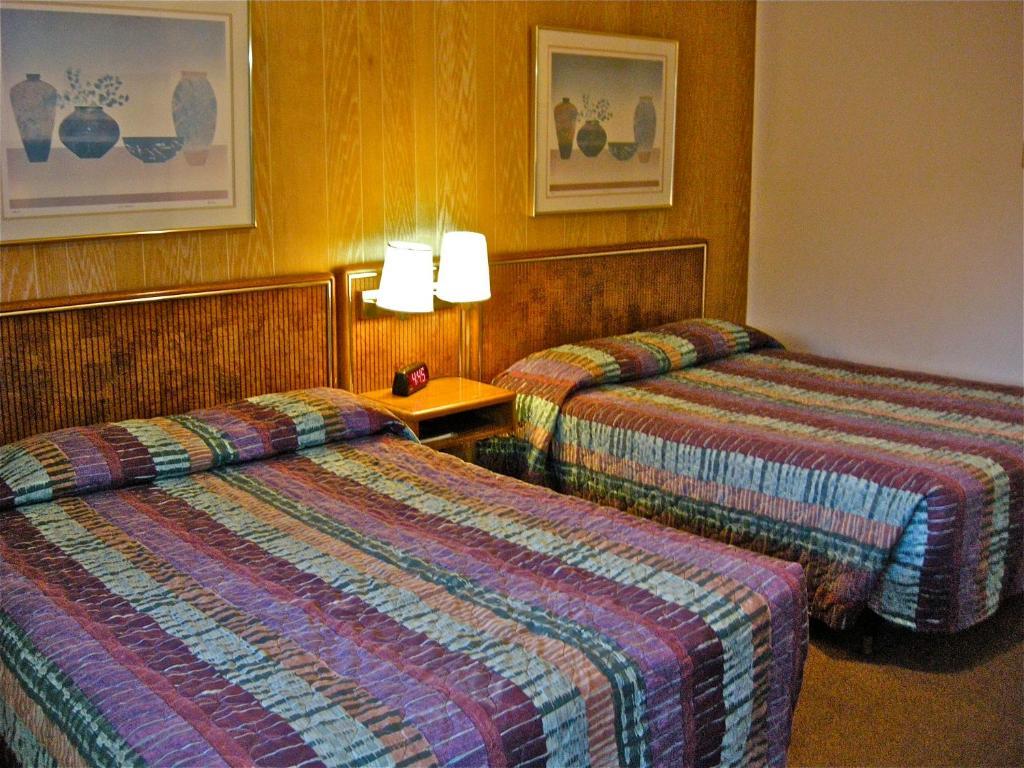 Motel 101 Gold Beach Ruang foto